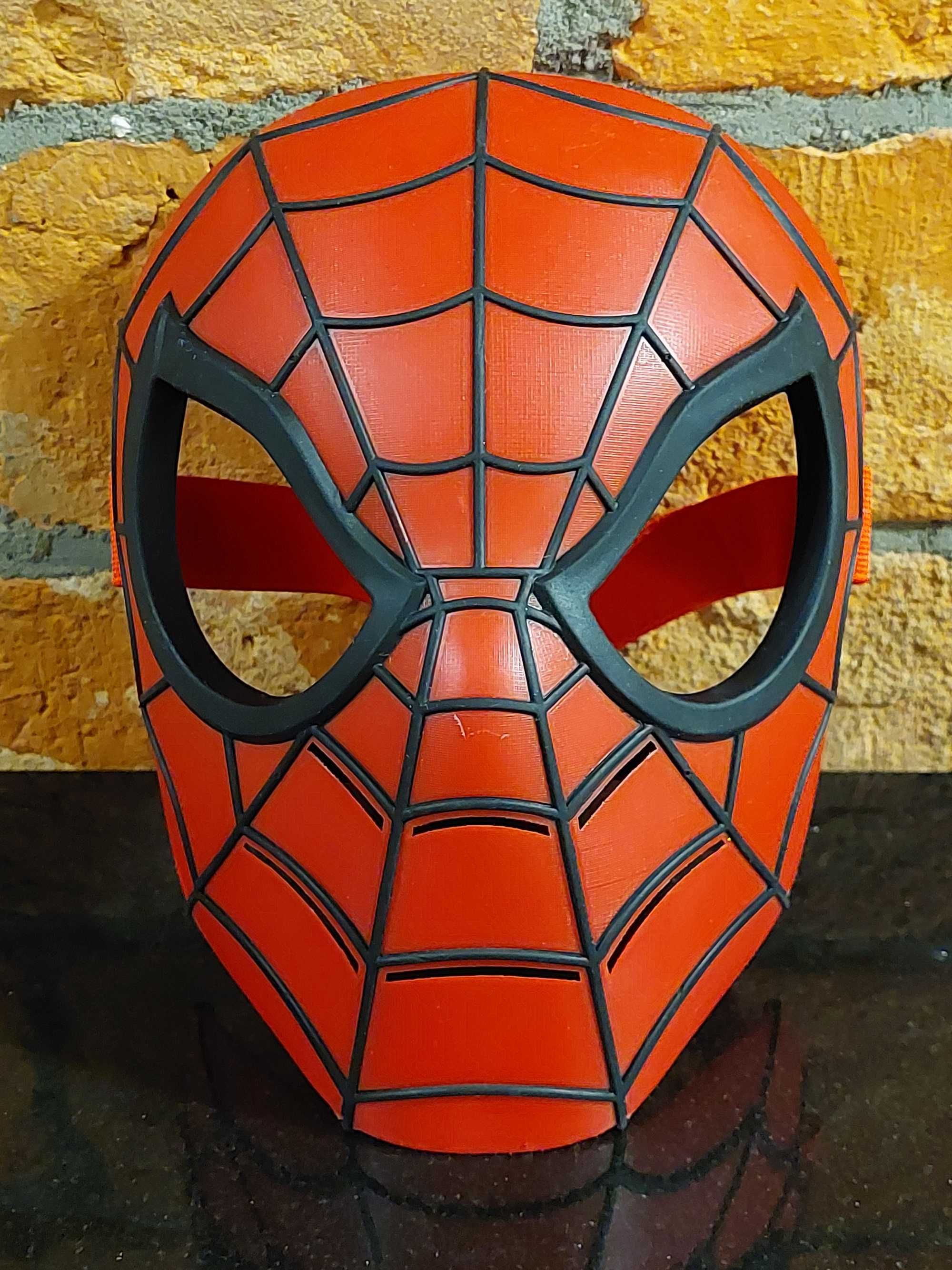 Maska HASBRO Marvel Spider-Man Profesjonalna orygina uniwersa jak Nowa