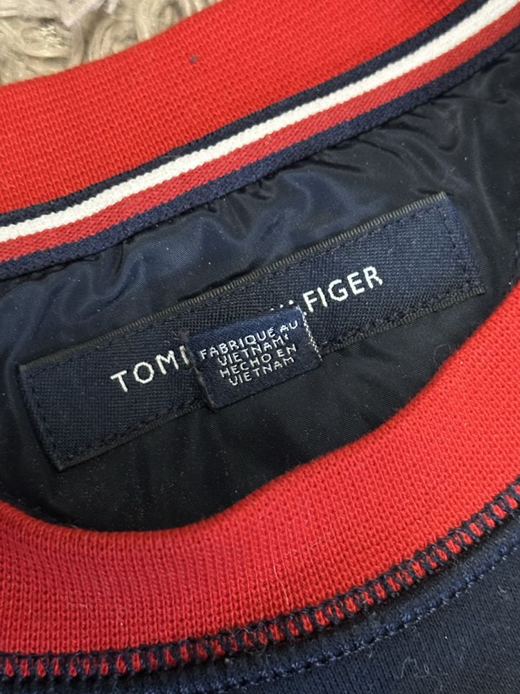 Кофта з колекції Tommy Hilfiger