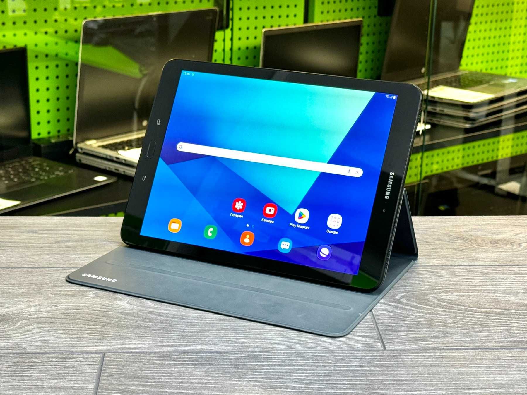 Планшет Samsung Galaxy Tab S3 Black