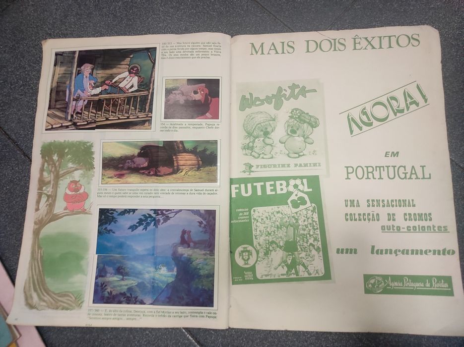 Caderneta cromos Papuça e Dentuça