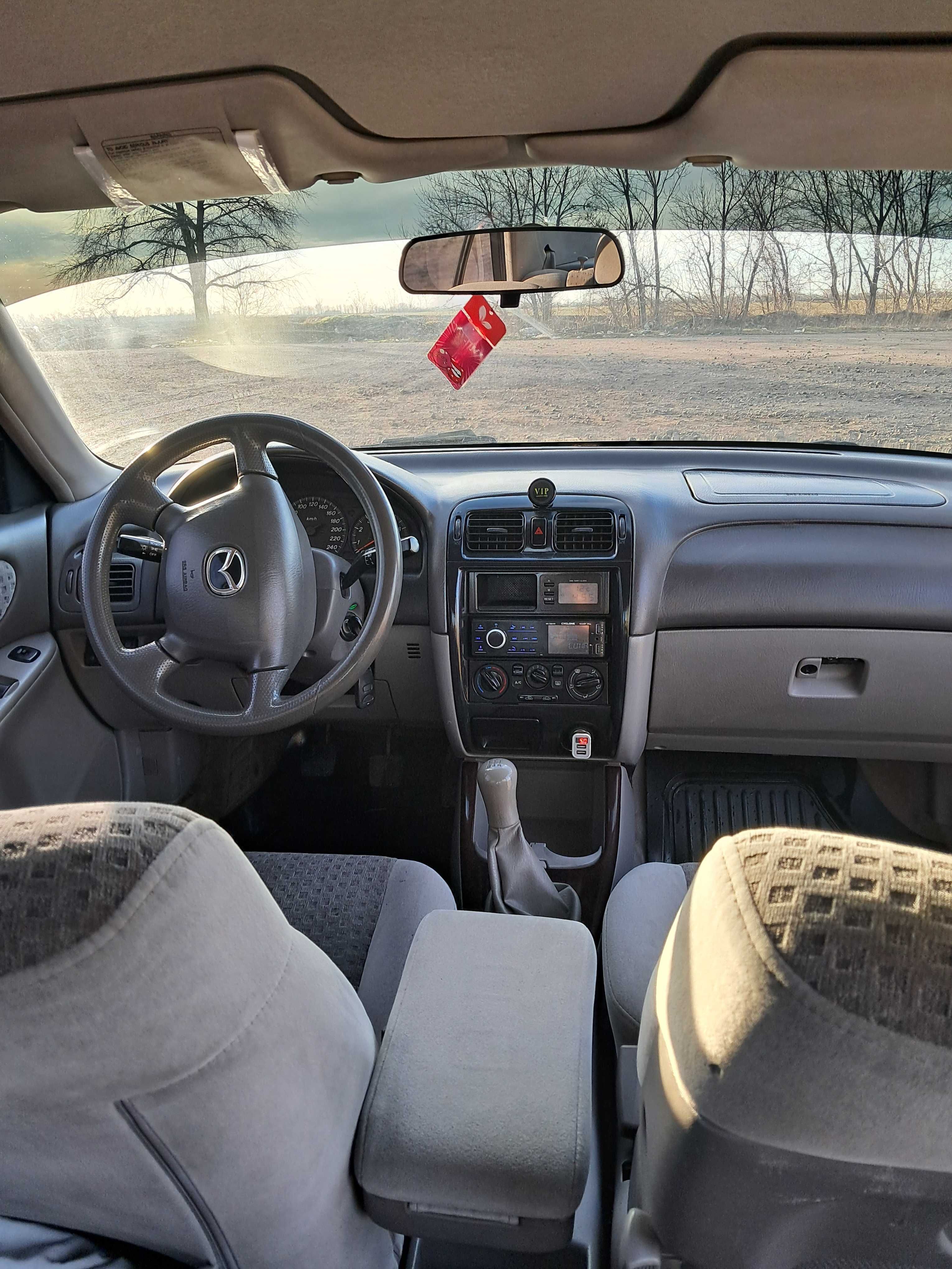 Продам Mazda 626 2.0