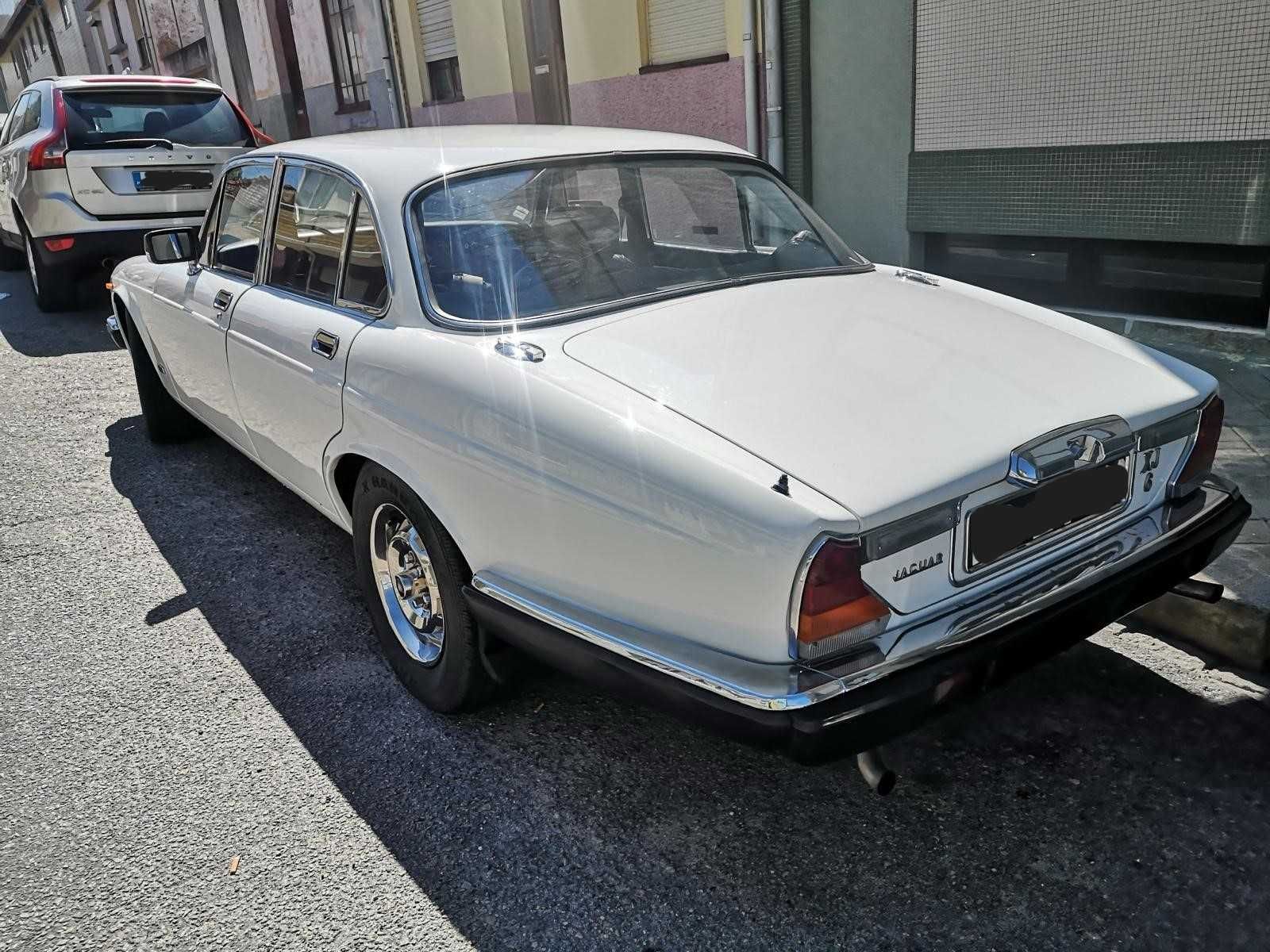 JAGUAR XJ6 de 1975