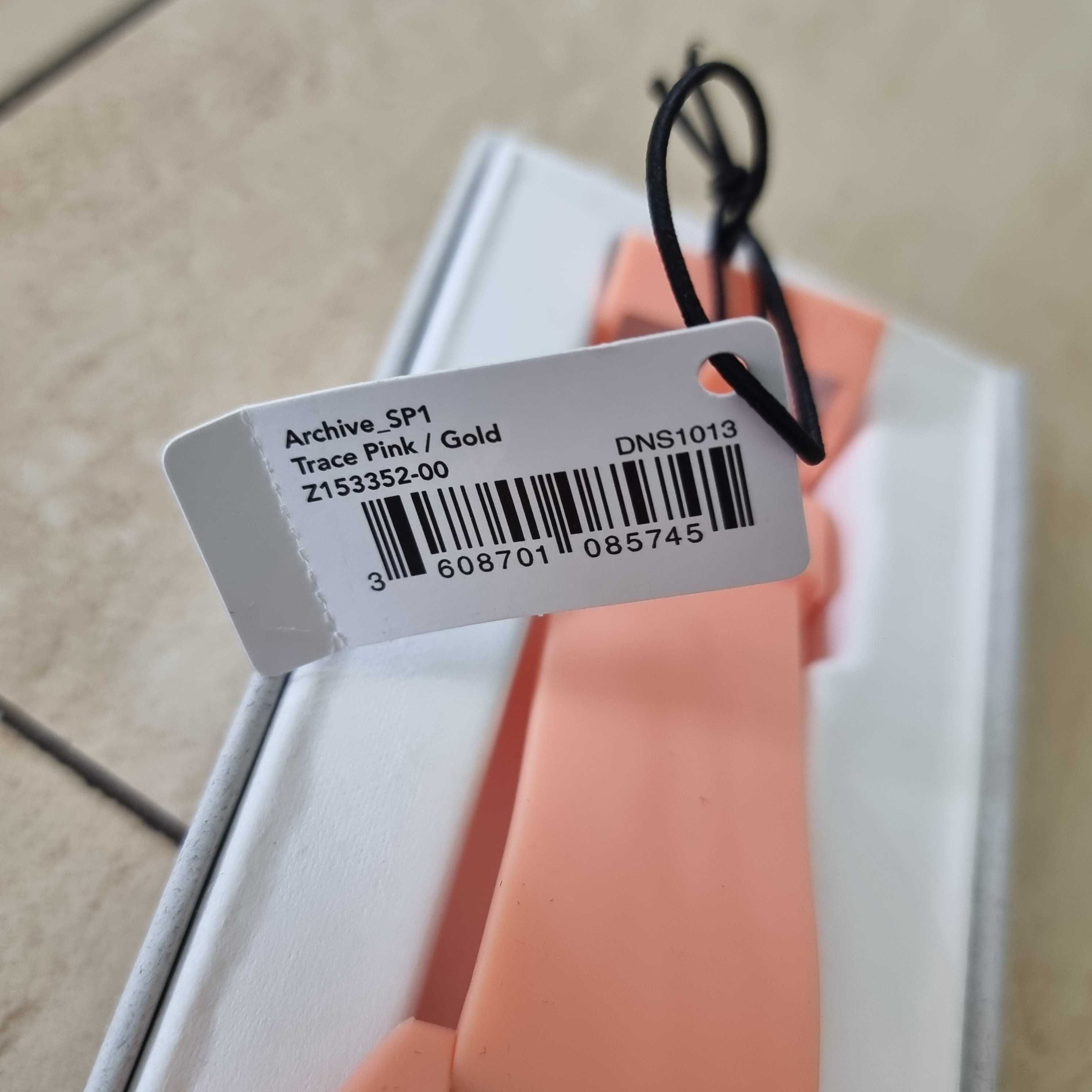 Zegarek Adidas cyfrowy