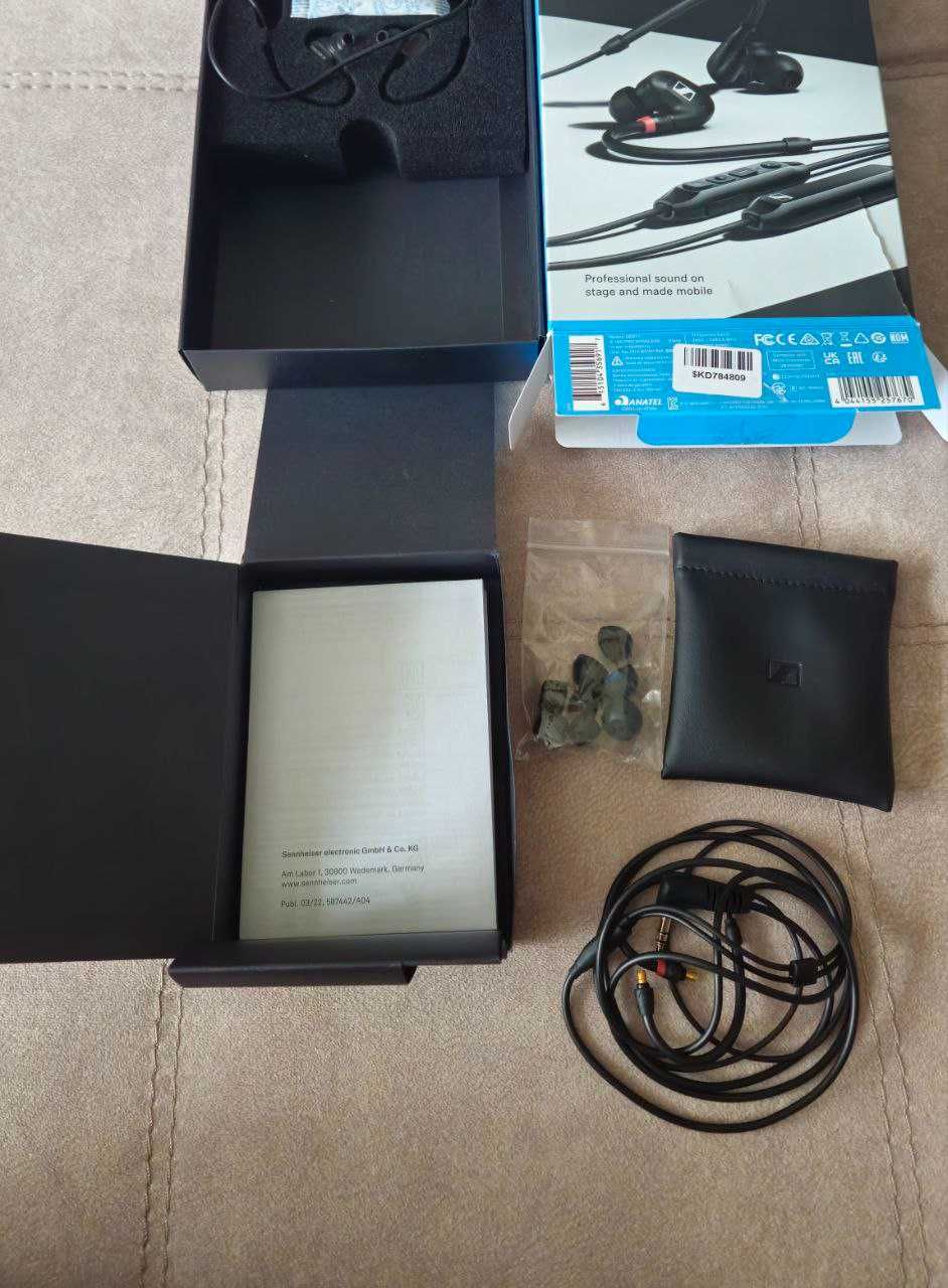 Навушники SENNHEISER IE 100 PRO wireless black