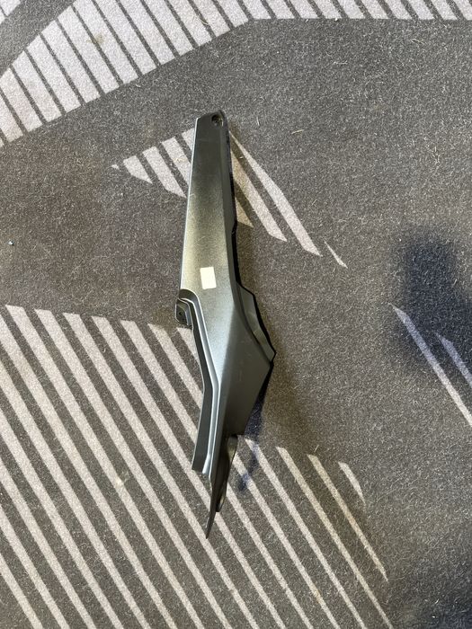 Bok wypelnienie zbiornika yamaha r7 prawy