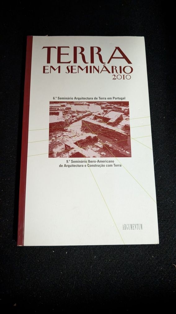 Livros construção em terra e arquitetura sustentável