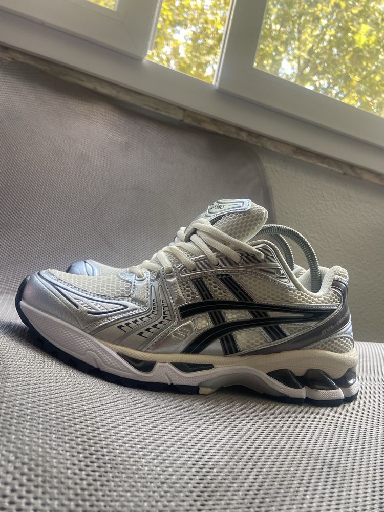 Asics gel kayano 14