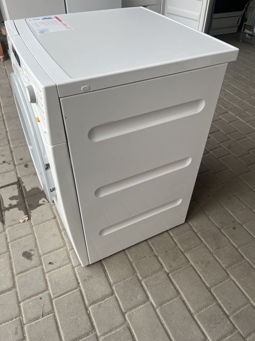 Пральна машина Miele W1904WPS На 7 кг.