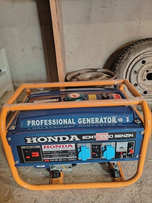 Генератор бензиновий HONDA ECMT  7000