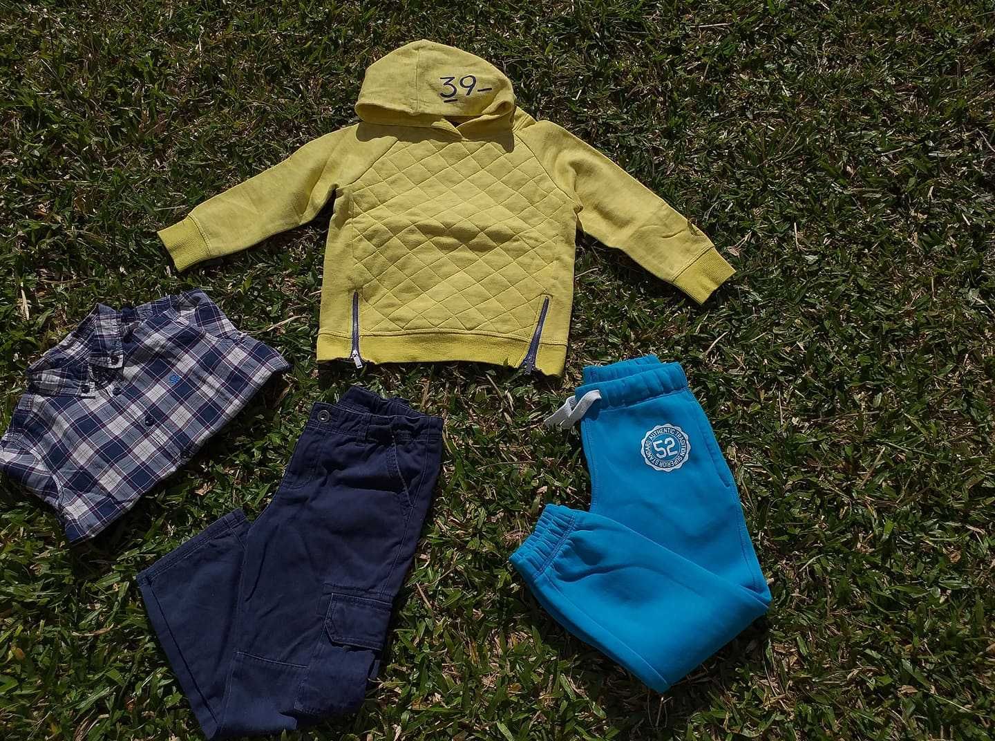 Lote roupa 5-6 anos menino desporto