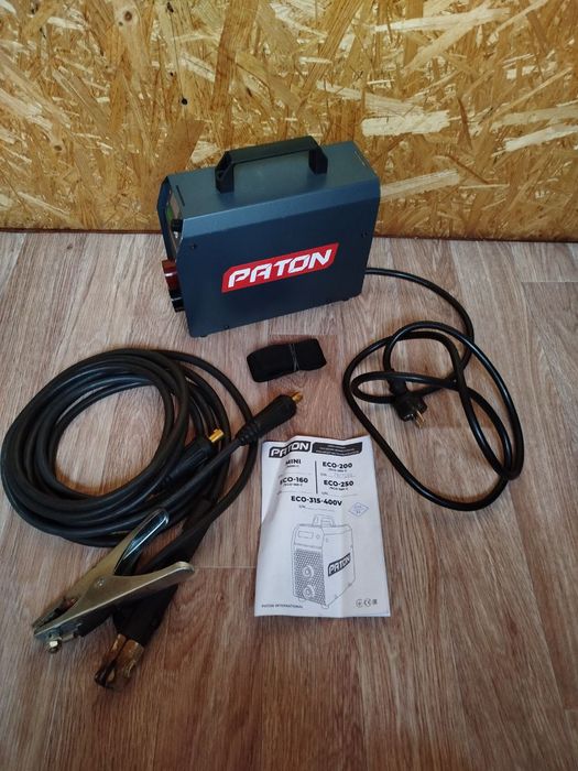 Продам инверторный сварочный аппарат ПАТОН НКО - 200 + маска хамелеон