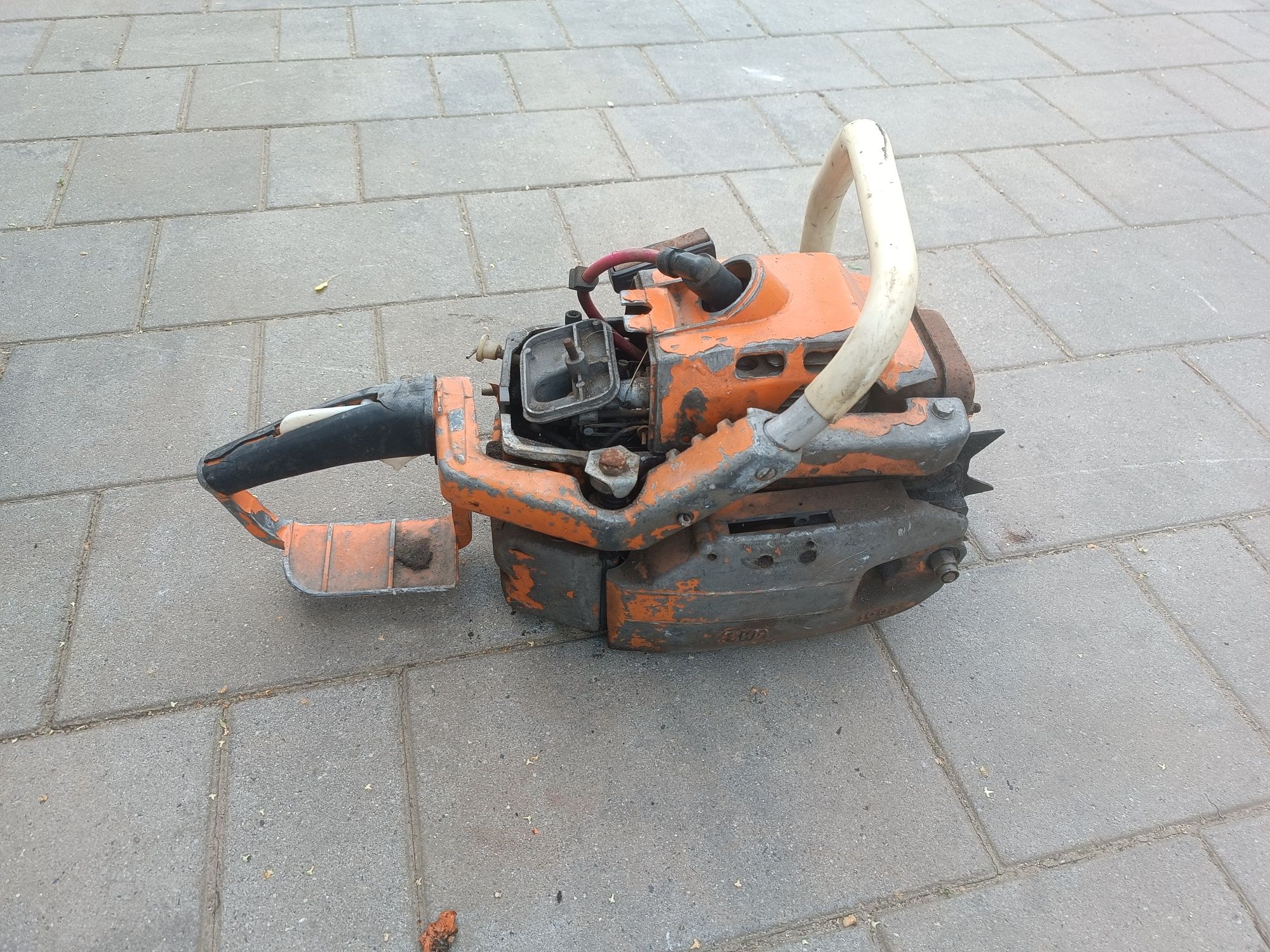 Piła spalinowa motorowa tajga