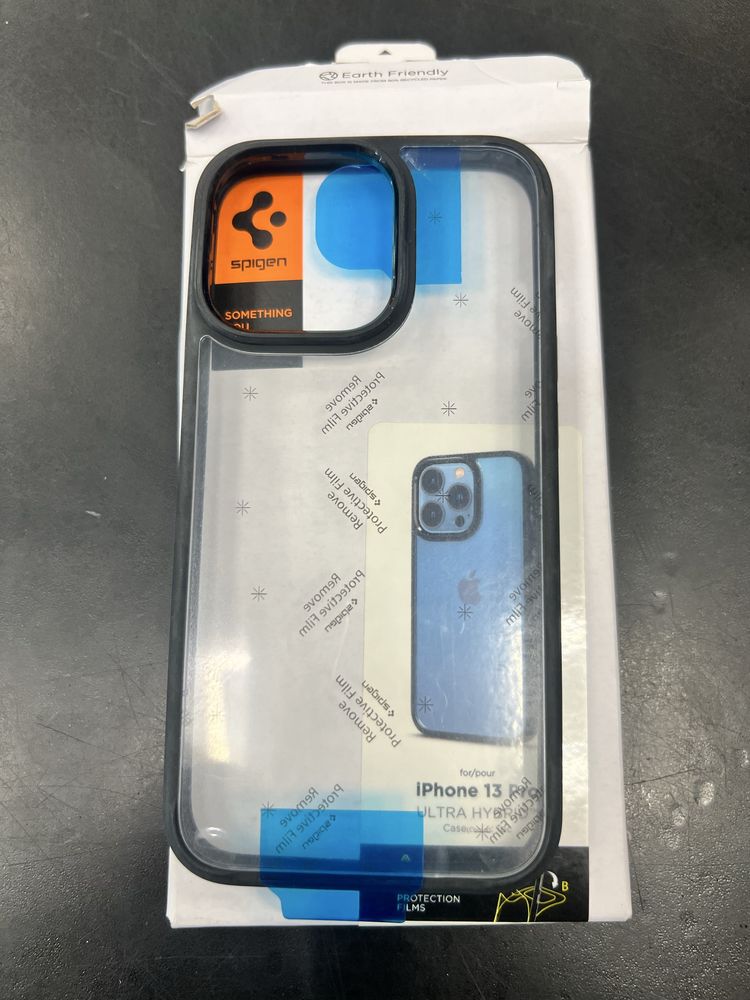 Iphone 13 pro case etui spigen