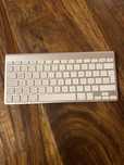 Teclado mac sem fios (teclas A a K nao funciona)