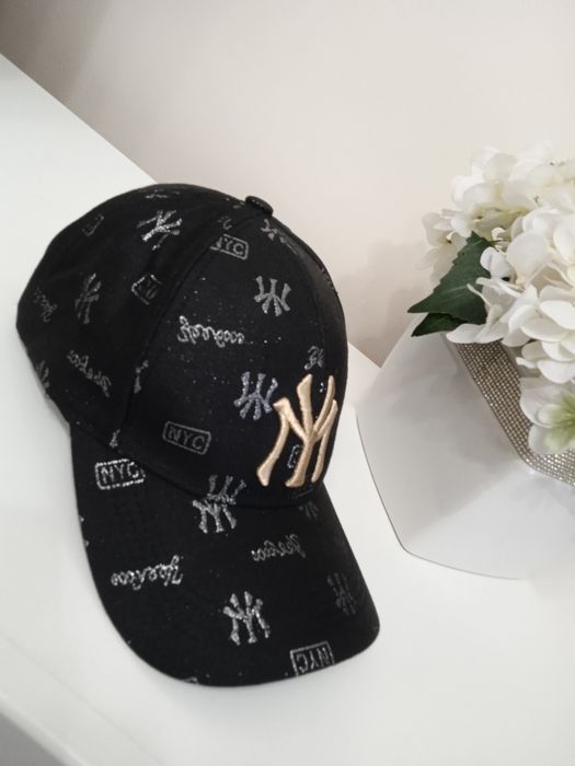 Czapka z daszkiem bejsbolówka czarna regulowana unisex