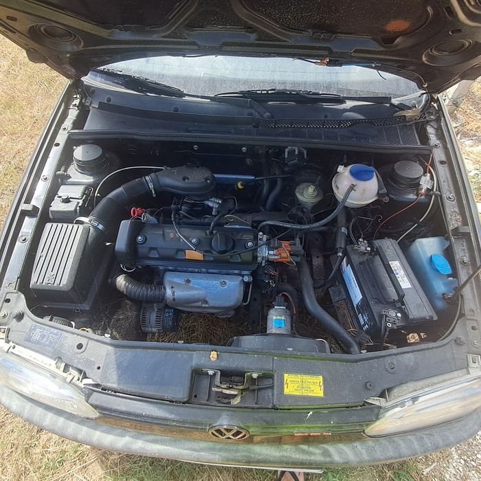 Golf lll  e vai tambem mais material do mesmo modelo