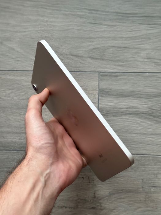 Продам iPad Mini 6 256GB Starlight