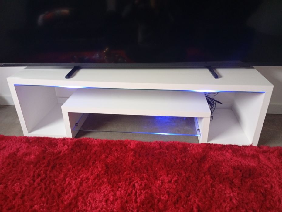 Móvel de TV com luz led