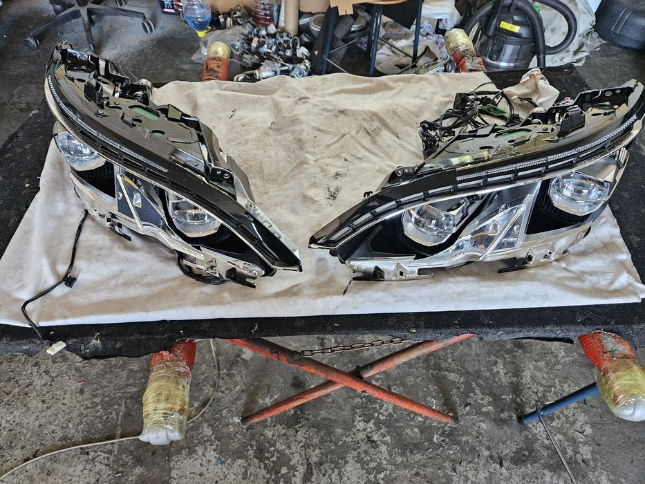 фари запчастини Peugeot 3008/5008