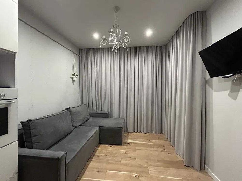 Продається 2-к. квартира в новобудові з ремонтом, ЖК Флоренція