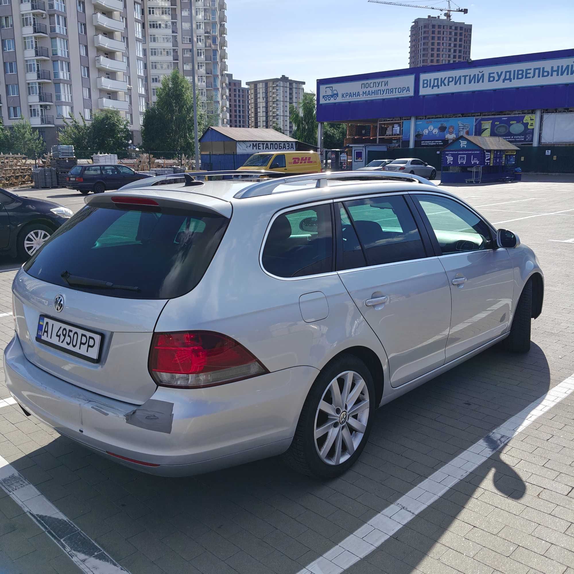 Продаю Автомобіль Golf 6 універсал 1.4 CAXA