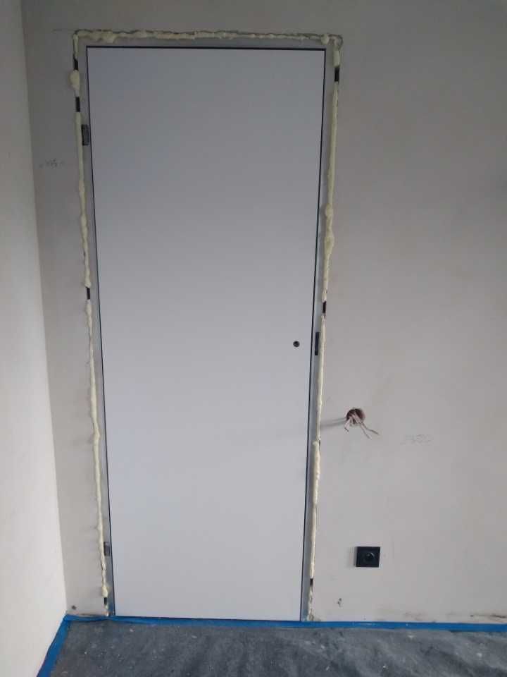 Drzwi ukryte bezprzylgowe cover 70cm prawe i lewe
