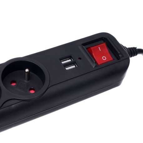 Przedłużacz z dwoma portami USB 1,5m 3 gniazda KD4031
