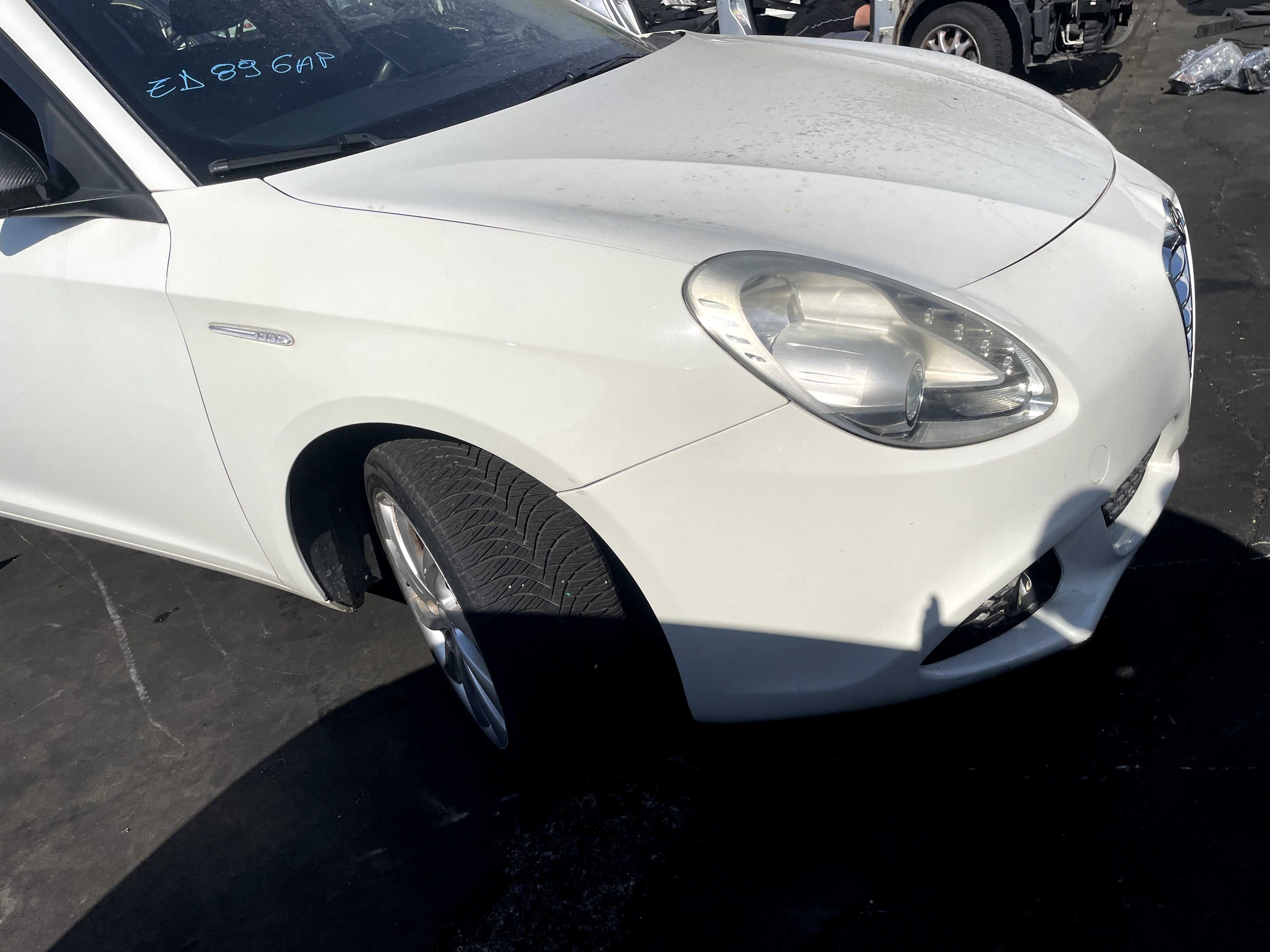 ALFA ROMEO GIULIETTA 296/a przód maska zderzak błotniki lampy eur pas
