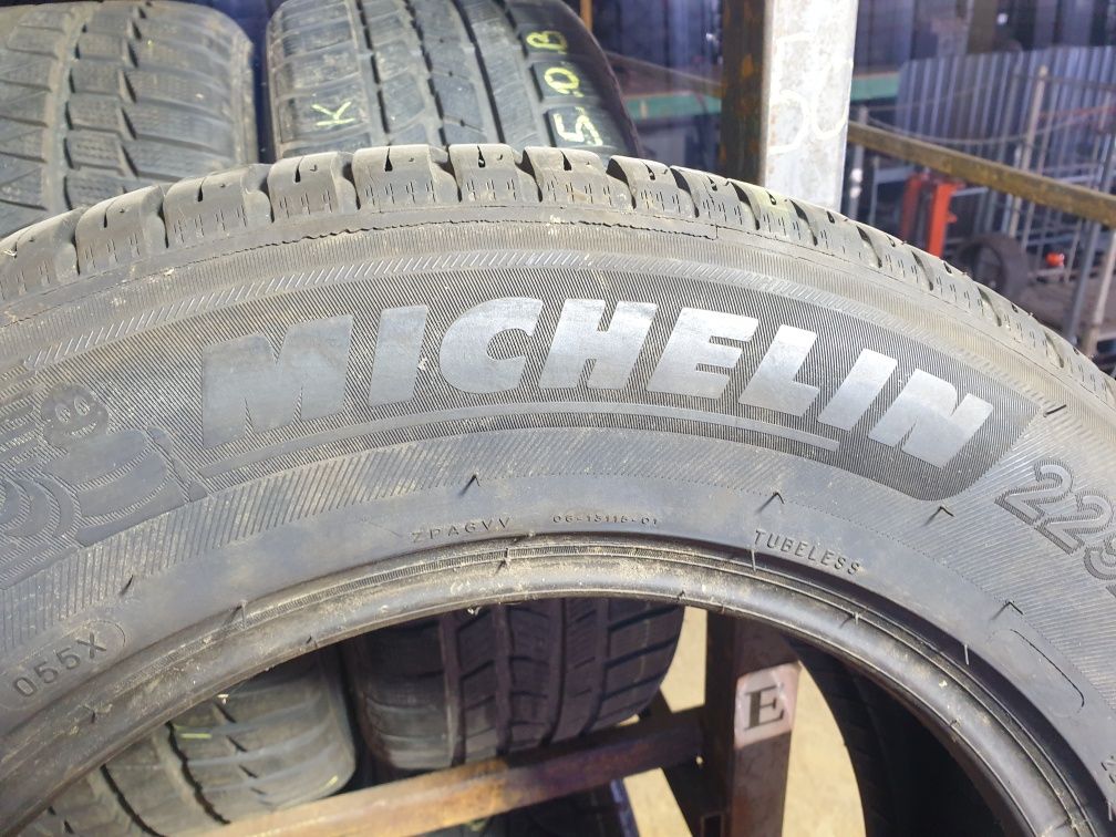 225/65R16 106V Michelin CroosClimate Suv         Z222/70C