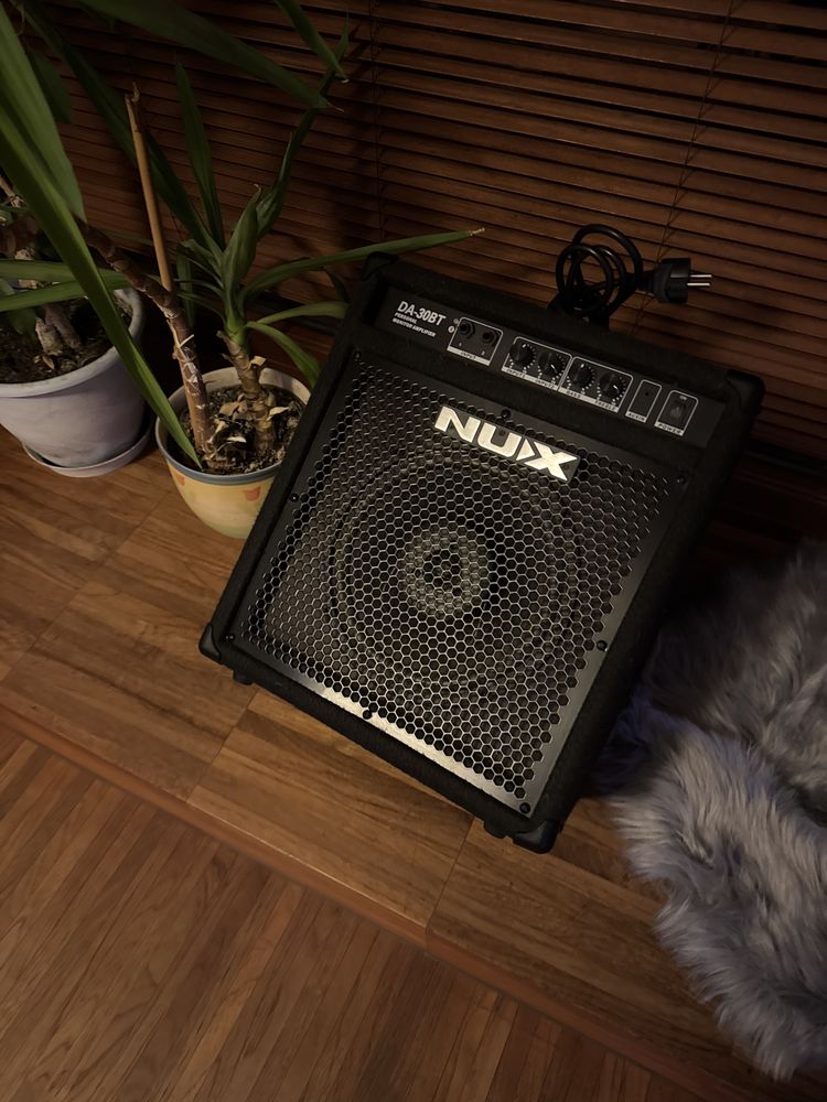 NUX DA-30BT personal monitor