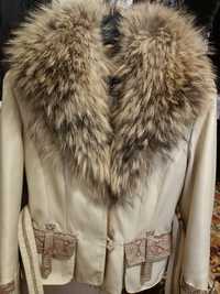 Зимова куртка ,воротник  з Єнота подкладка на хутрі кролика