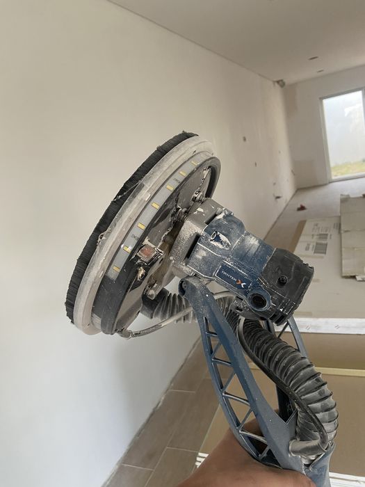 Aluguer lixadora de parede