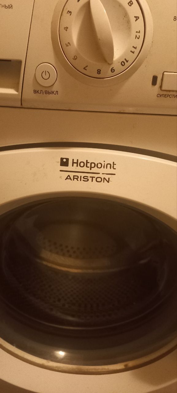 Стиральная машина Hotpoint Ariston