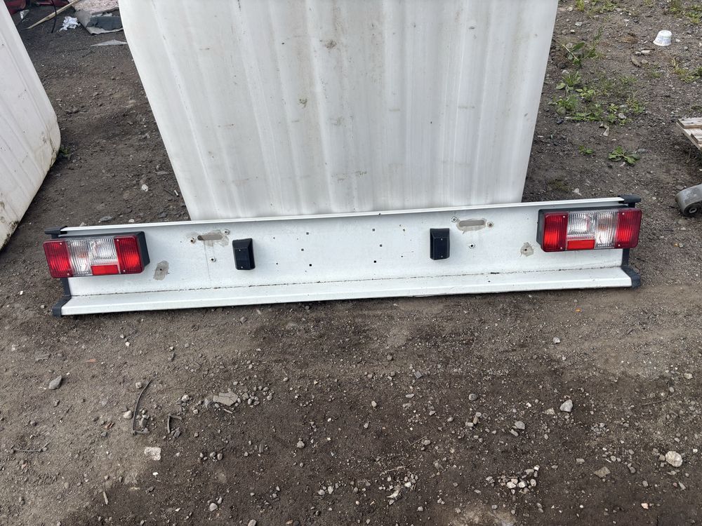 Zderzak tyl kompletny maxus deliver 9