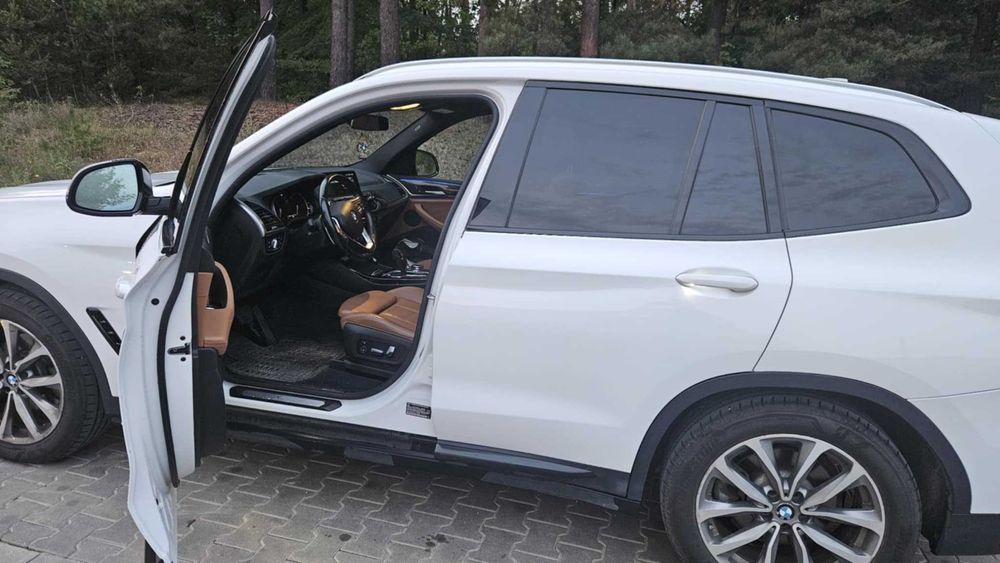 BMW X3 xDrive30i
