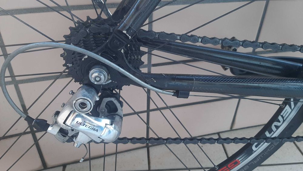 Bicicleta de estrada usada