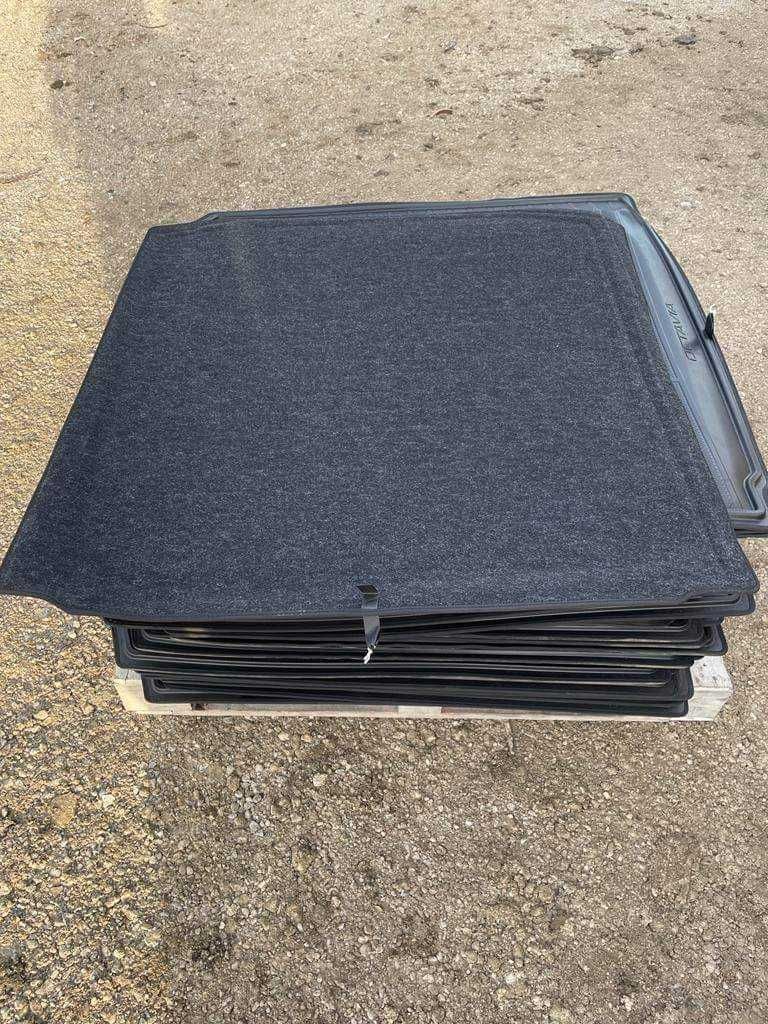Oryginalna mata bagażnika OCTAVIA III SEDAN KOMBI 101x103 i 101x108cm