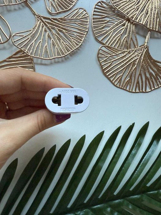 Nowy adapter podróżny USA