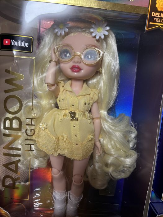 Лялька Рейнбоу Хай Делайла Філдс АЛЬБІНОС -