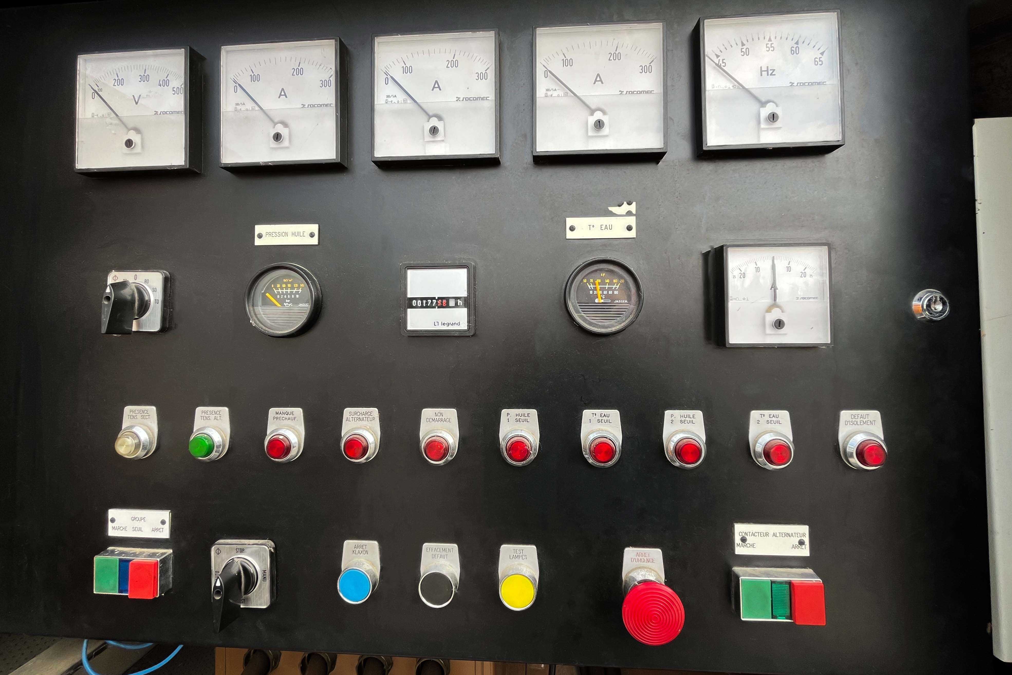 Генератор дизельний GESCO 120/132 кВт 230/400V трифазний електрозапуск