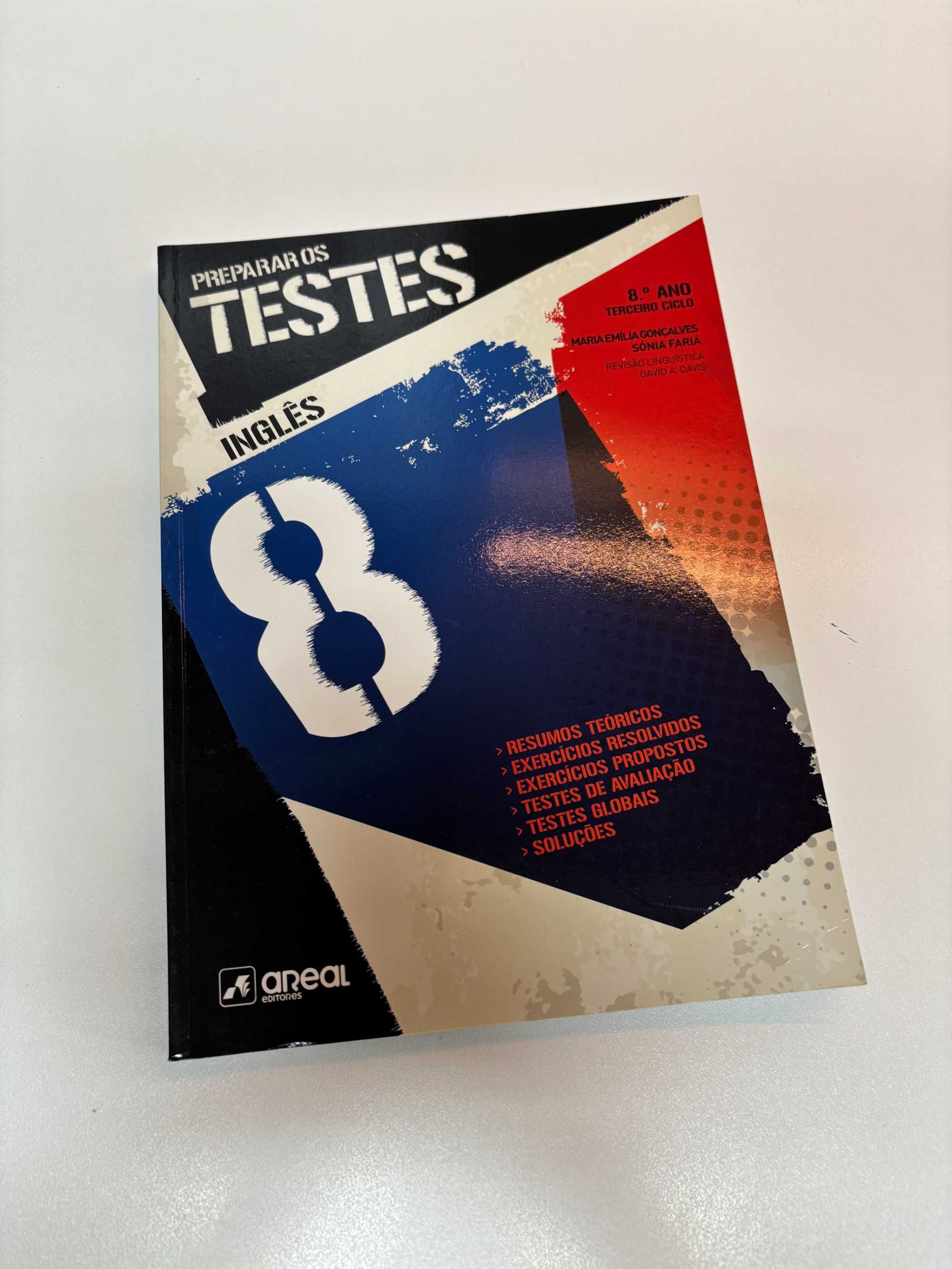 Livro de Exercícios - "Preparar os Testes" Inglês (8ºano) - COMO NOVO