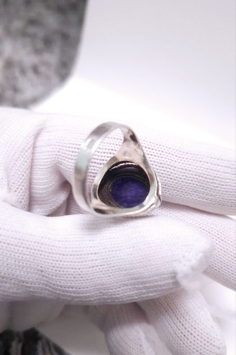 Срібний перстень з чароїтом, вінтаж