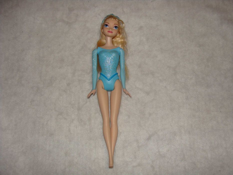 Boneca Elsa da Frozen