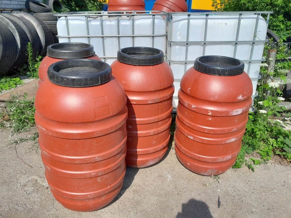 Beczka beczki 220l po spożywce wodę  ogórki kapustę  szambo deszczówkę