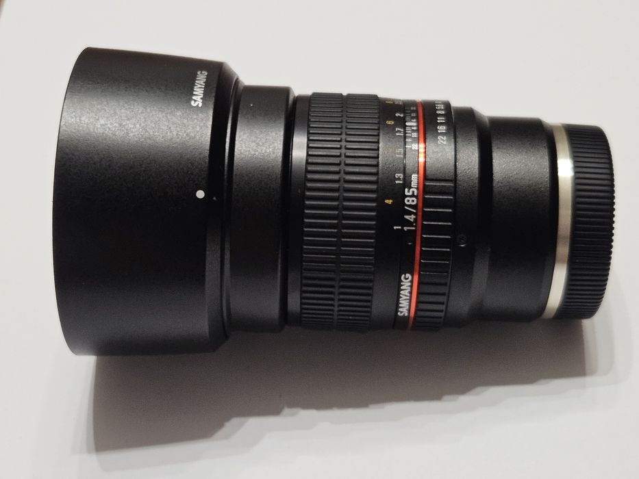 Obiektyw Samyang Sony E 85mm F1.4 AS IF , Sony E