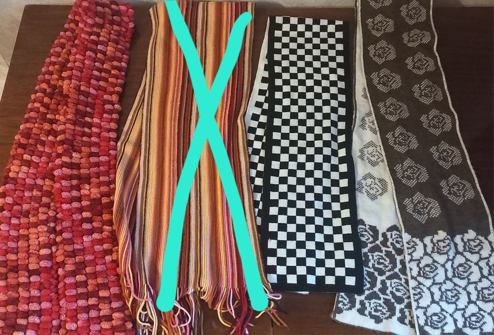 Шарфи, шарфики жіночі