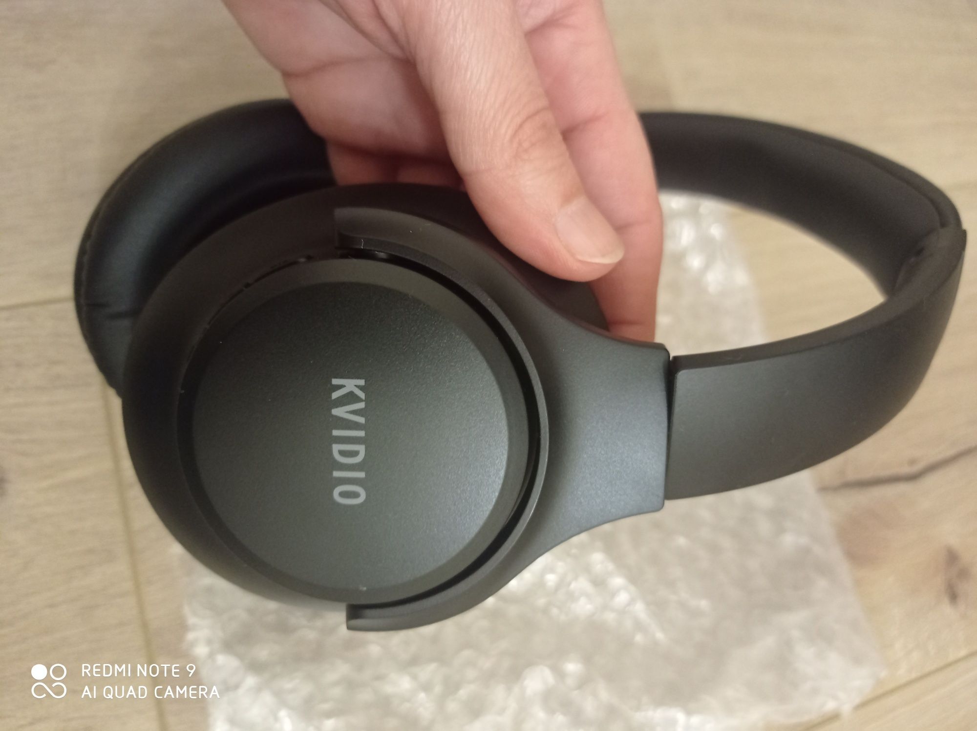 Słuchawki nauszne bluetooth KVIDIO bezprzewodowe i inne.