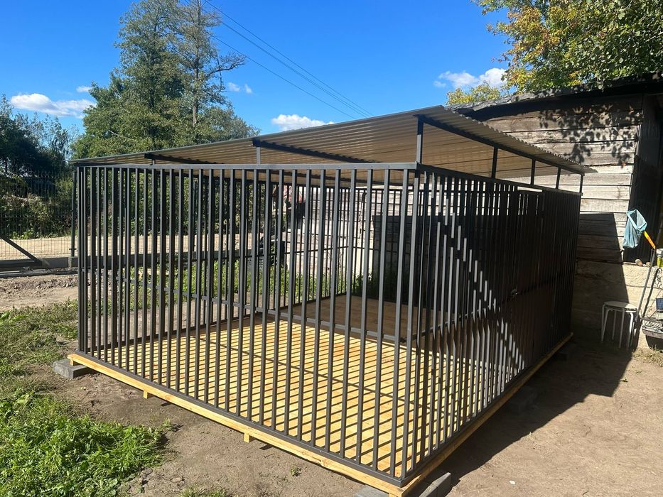 Kojec dla psa Producent