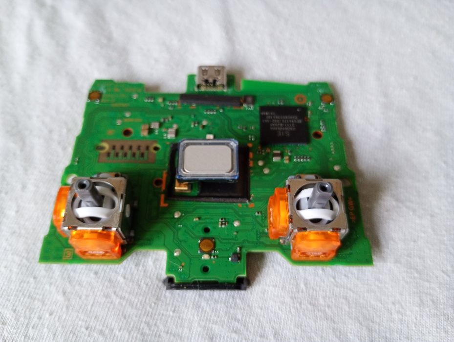 Analogi pad PS4 PS5 PlayStation, wymiana, hall effect, TMR, favor