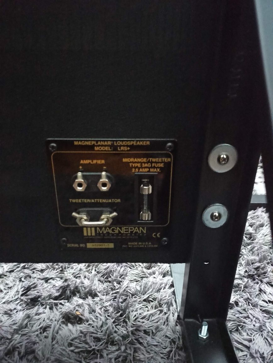 Colunas Magnepan LRS+